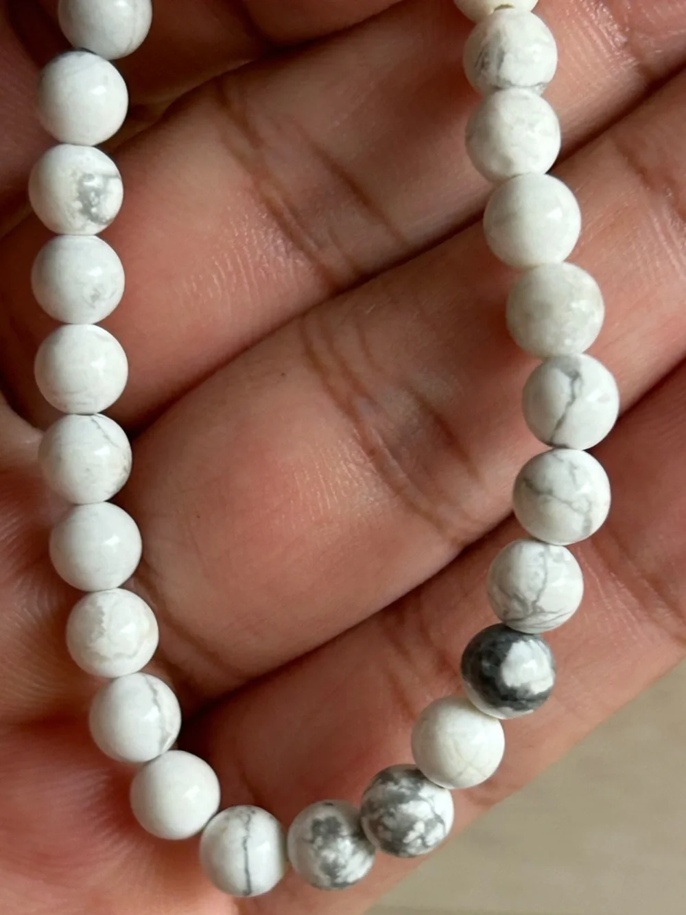 White Howlite Braded Stretch Necklace, 4mm beads, size 6
